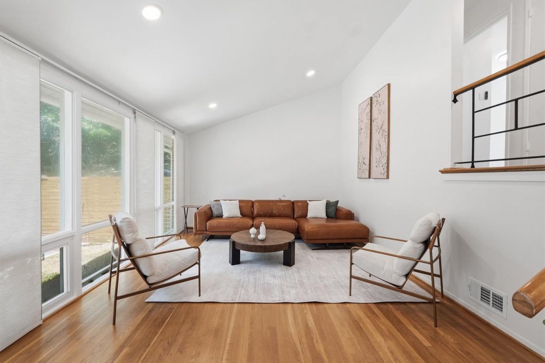 House in Lincolnia, Virginia, United States 1 - 18361689