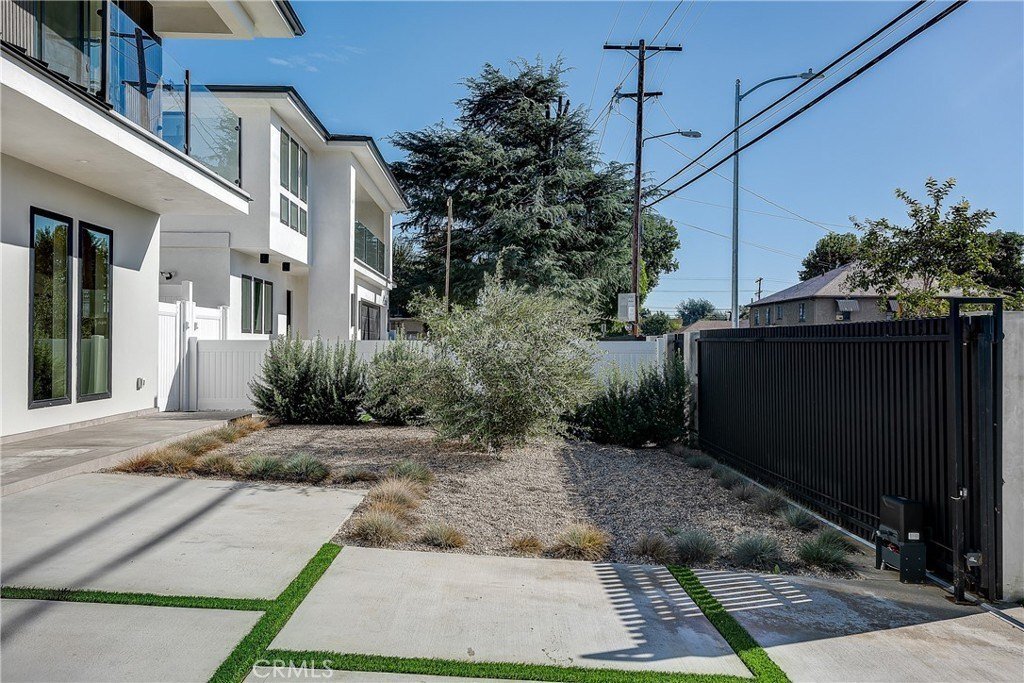 House in Los Angeles, California, United States 3 - 17963184