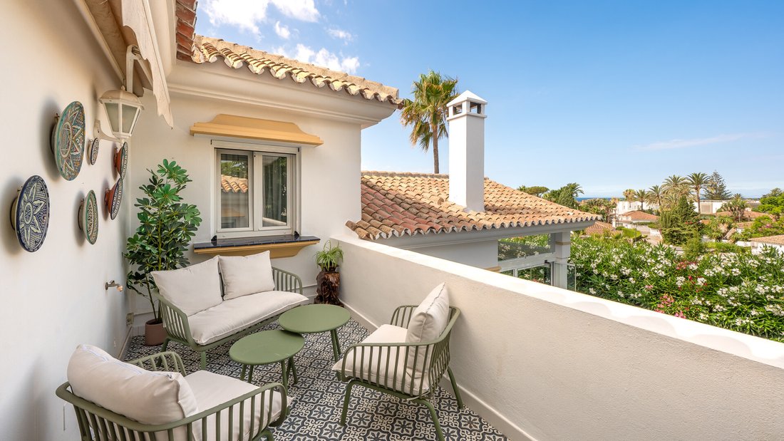 House in Elviria-Cabopino, Marbella, Spain 2 - 18366399