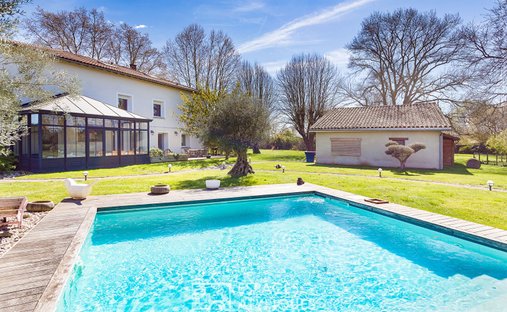Villa in Rabastens, Occitania, France 1
