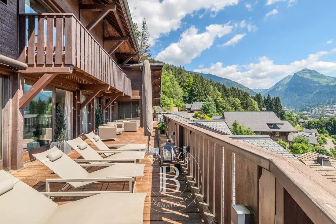 Chalet in Montriond, Auvergne-Rhône-Alpes, France 4 - 18363844