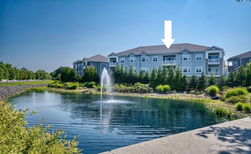 Condo in East Northport, New York, United States 1