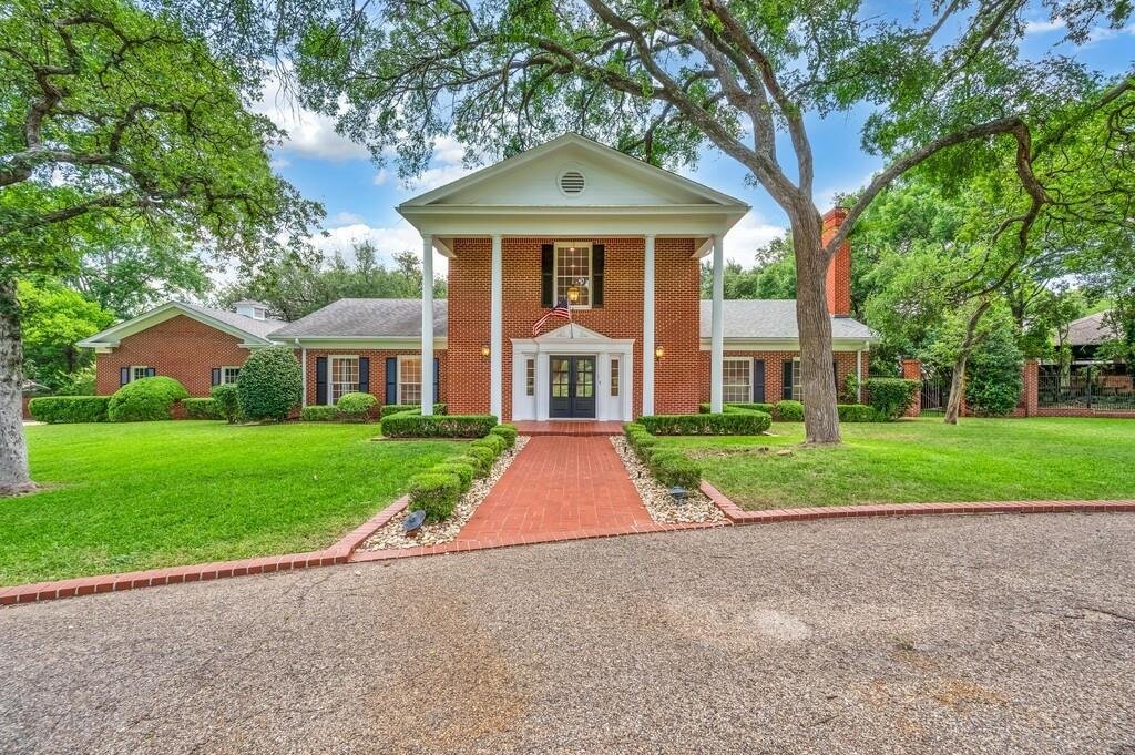 House in Waco, Texas, United States 3 - 18362671