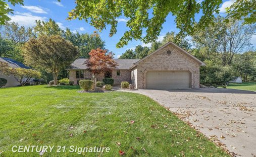 House in Saginaw, Michigan, United States 1