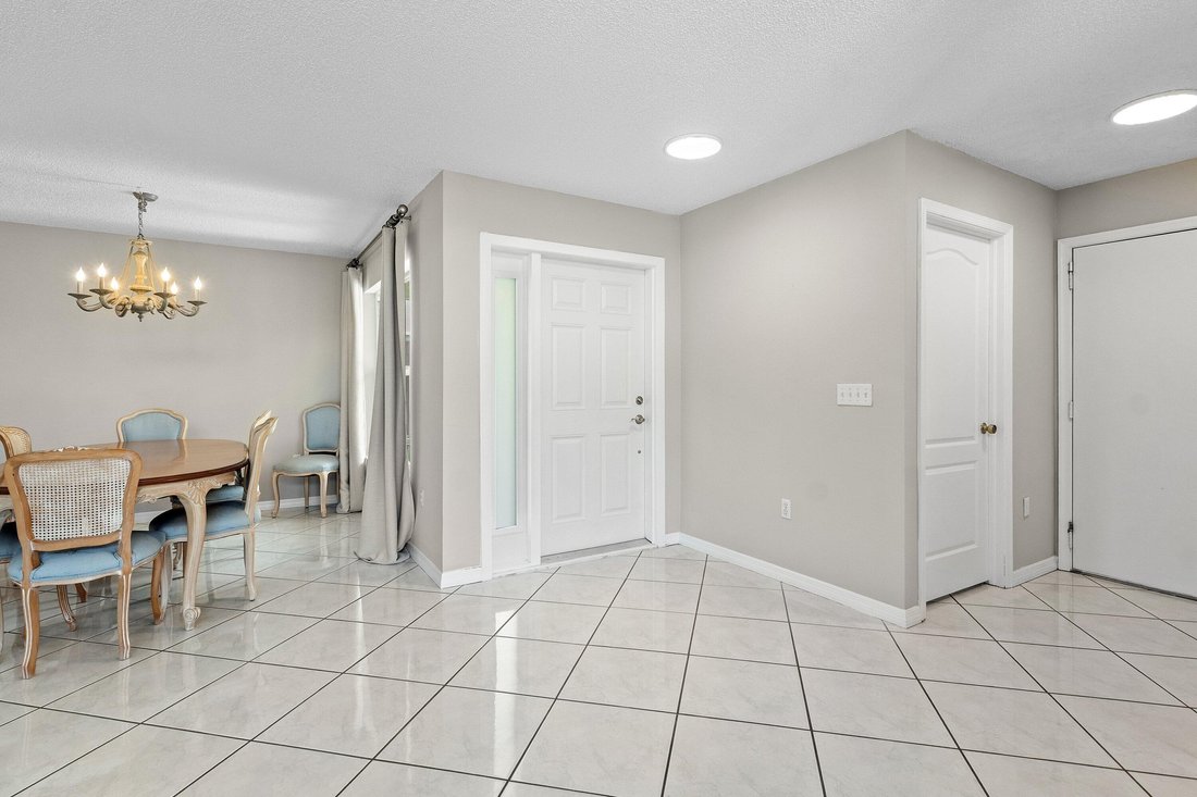 House in Parkland, Florida, United States 5 - 18362679