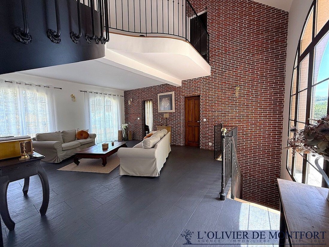 House in Montfort-l'Amaury, Ile-de-France, France 4 - 18363447