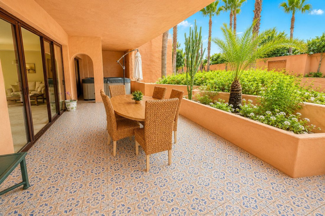 Apartment in Estepona, Andalusia, Spain 2 - 17738938