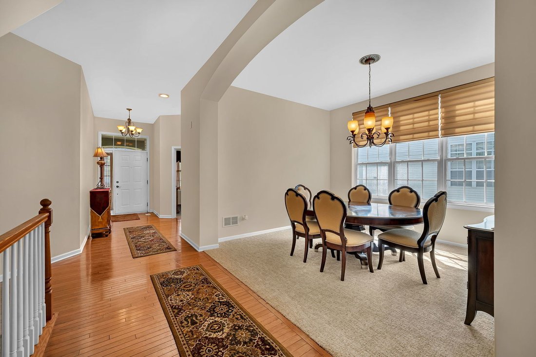 House in Oswego, Illinois, United States 5 - 18363040