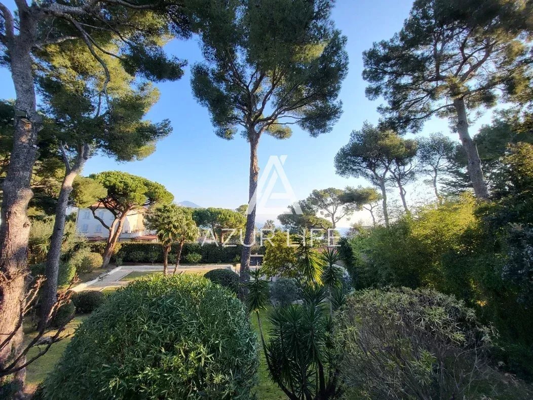 Villa in Saint-Jean-Cap-Ferrat, Provence-Alpes-Côte d'Azur, France 4 - 18363026