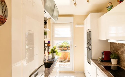 Apartment in Adamville, Saint-Maur-des-Fossés, France 1