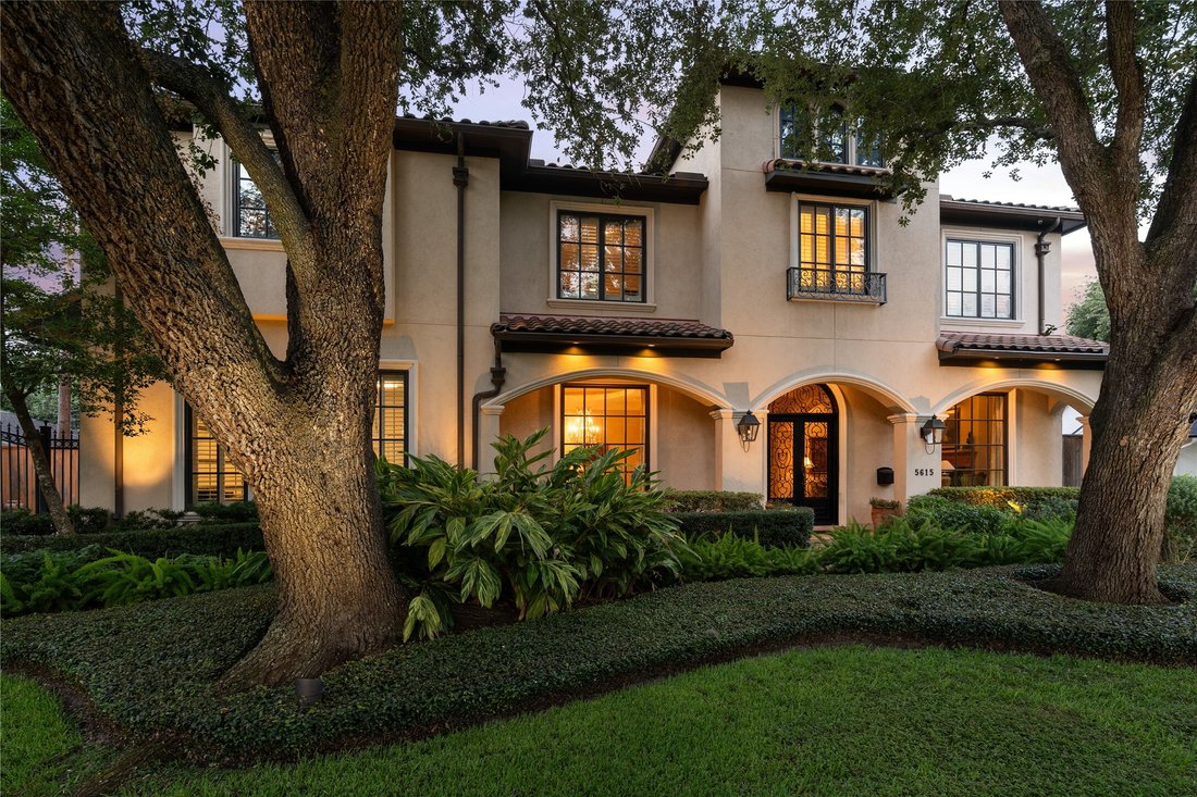 House in Houston, Texas, United States 1 - 18364475