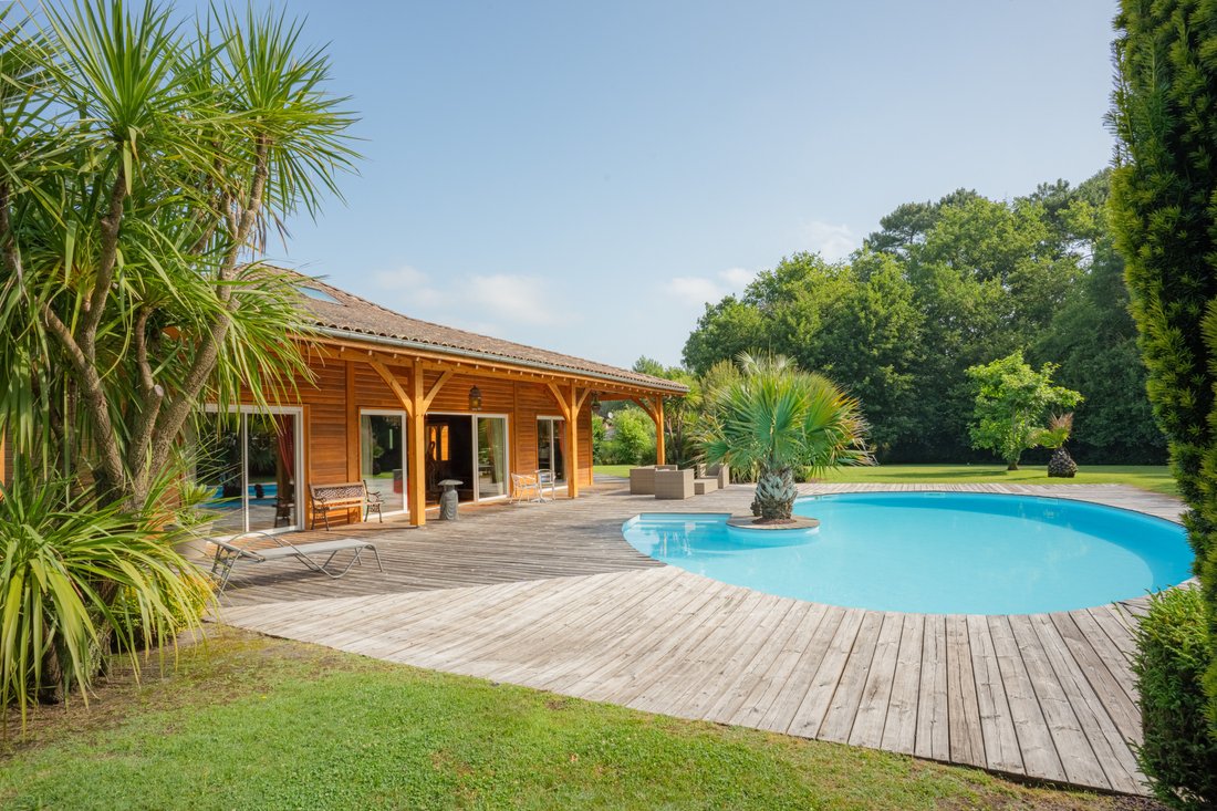 Villa in Sanguinet, Nouvelle-Aquitaine, France 1 - 18366026