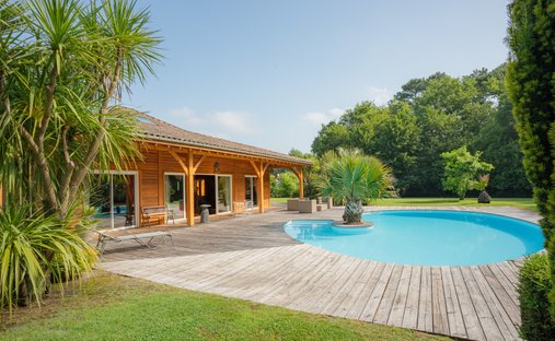 Villa in Sanguinet, Nouvelle-Aquitaine, France 1