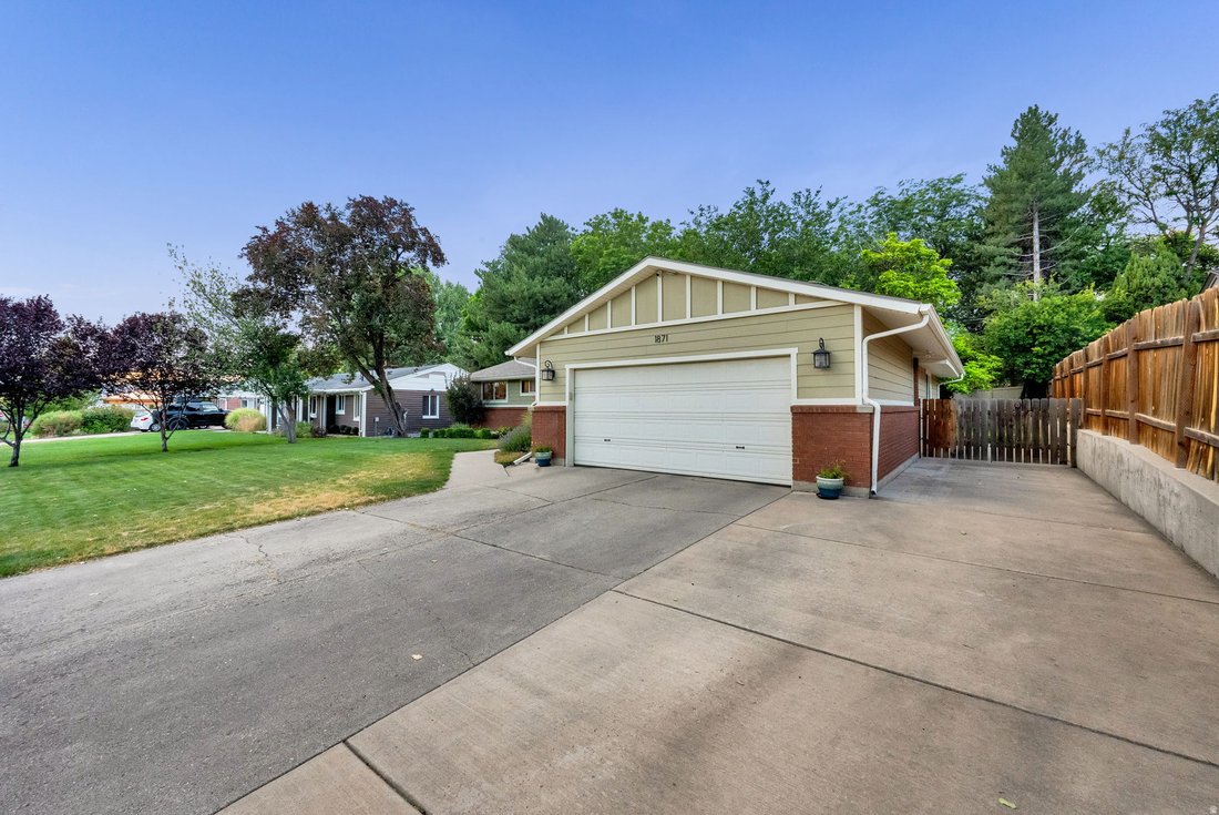 House in Holladay, Utah, United States 3 - 18365521
