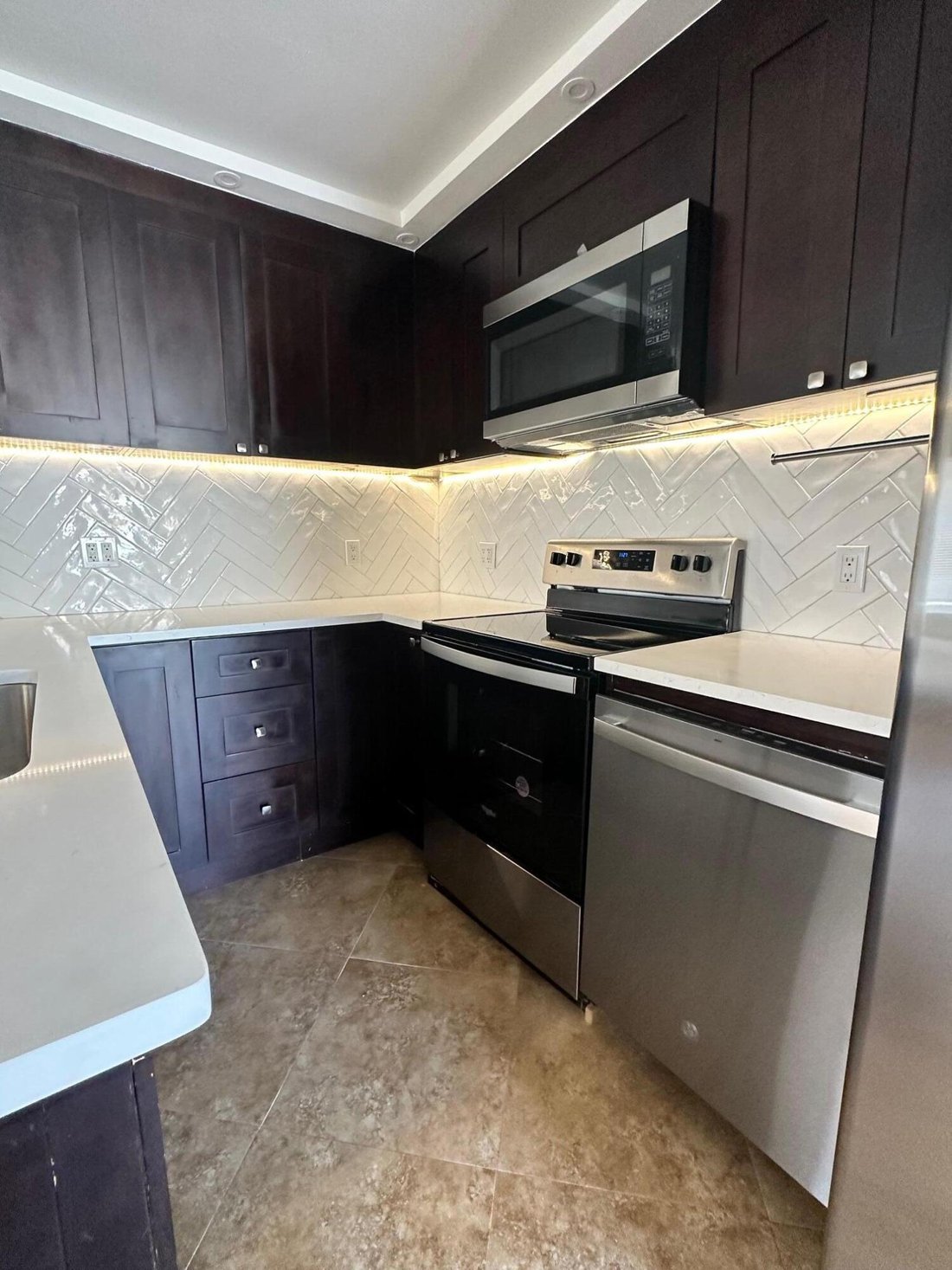 Condo in Fort Lauderdale, Florida, United States 3 - 18367002