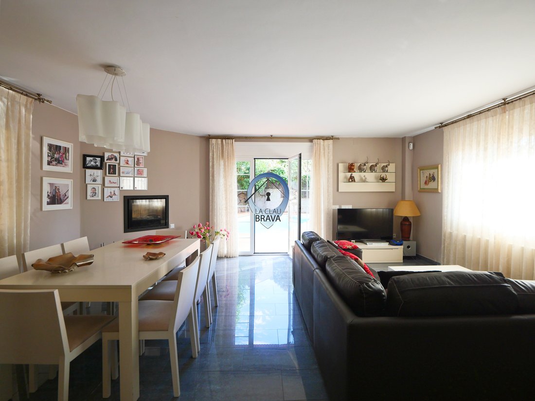House in Girona, Catalonia, Spain 5 - 18363004