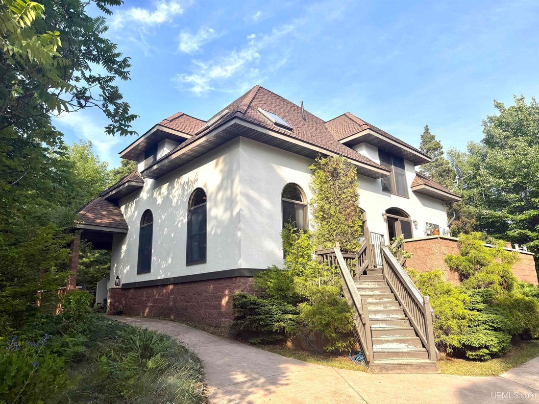 House in Allouez, Michigan, United States 3 - 18366817