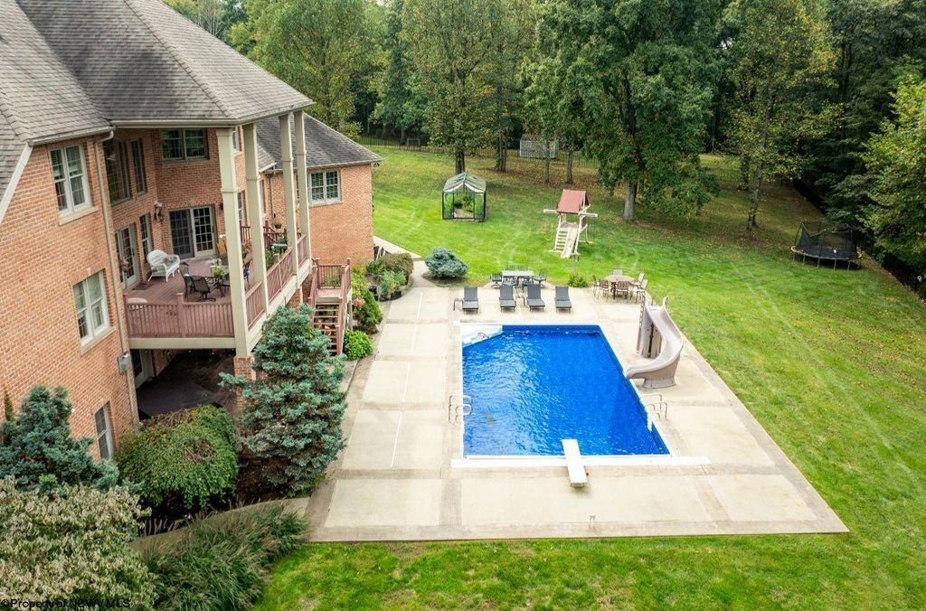 House in Cheat Lake, West Virginia, United States 4 - 18369672