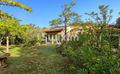 House in Mazan, Provence-Alpes-Côte d'Azur, France 1