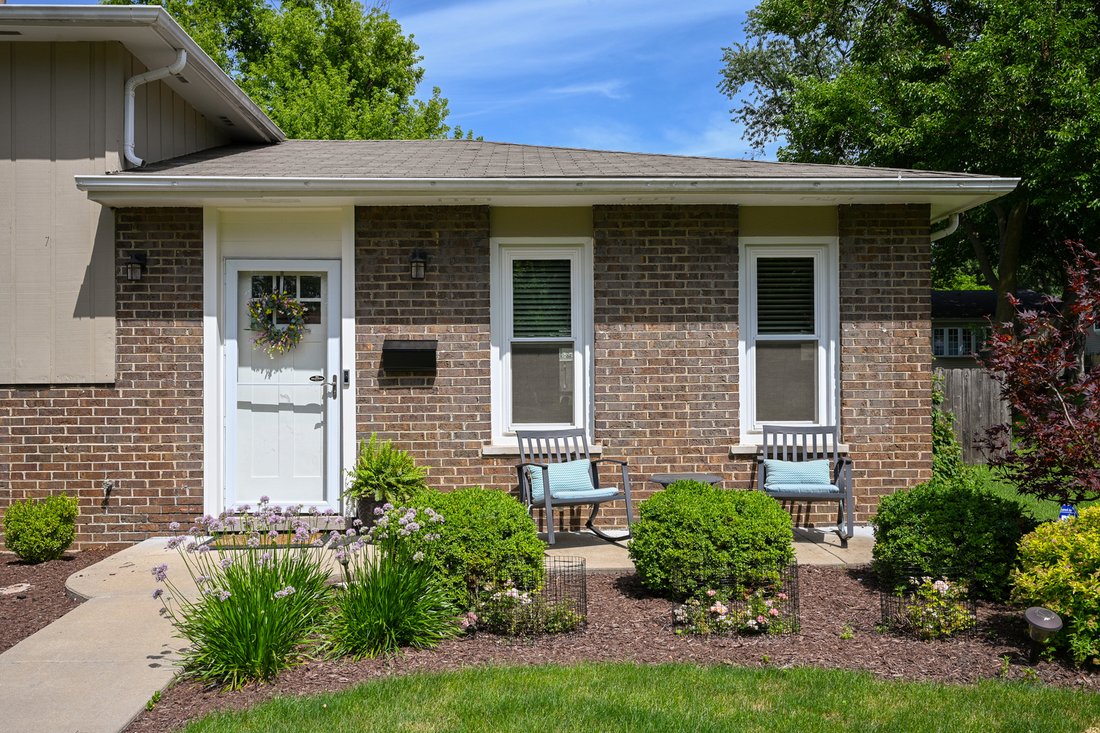 House in Wheaton, Illinois, United States 3 - 18365601