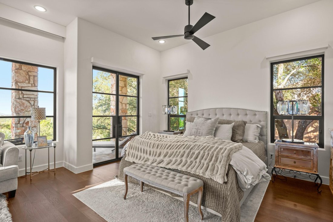 House in Spicewood, Texas, United States 5 - 18366188