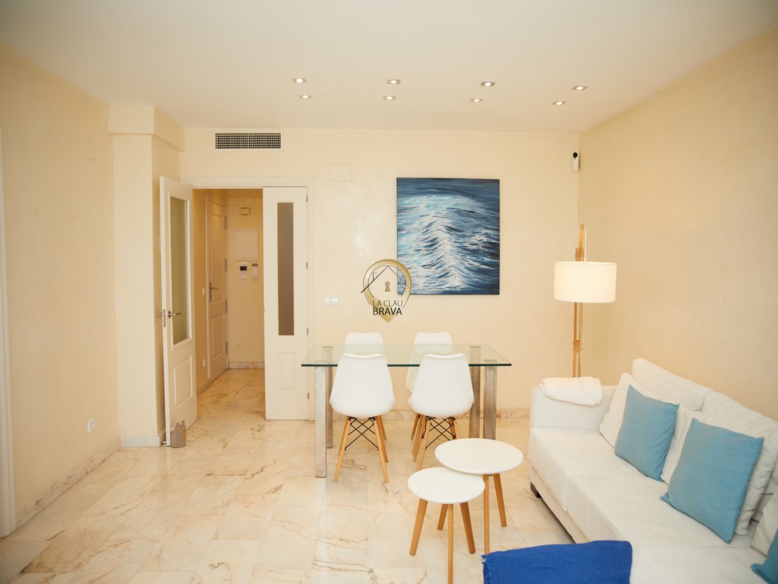 Apartment in s'Agaro, Platja d'Aro, Catalonia 5 - 18363476