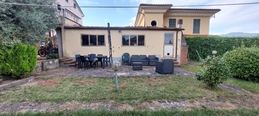 Country House in Center, Pistoia, Tuscany 5 - 18366895