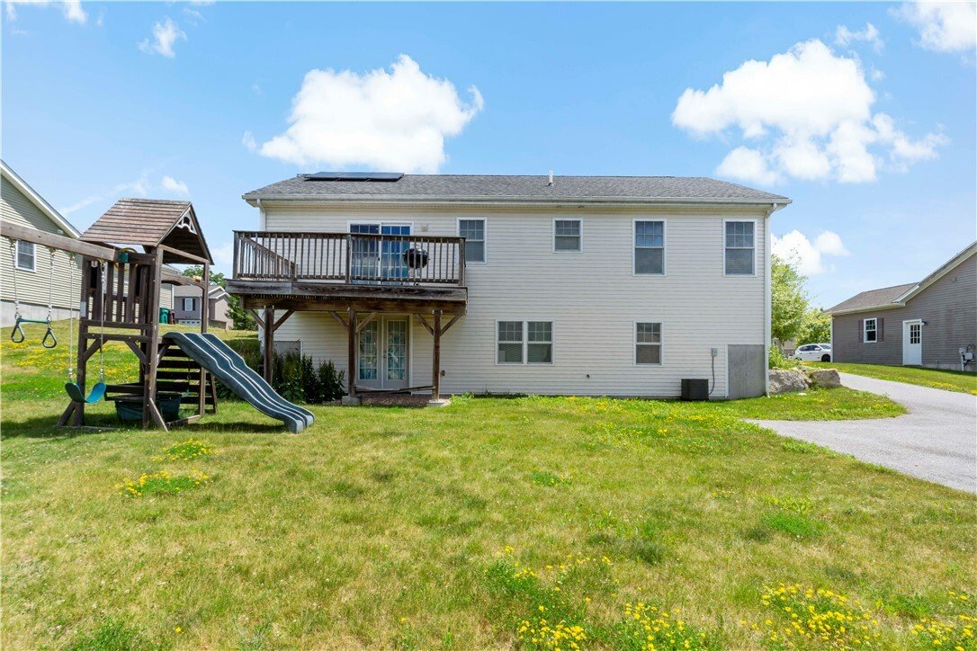 House in Woonsocket, Rhode Island, United States 2 - 18365010
