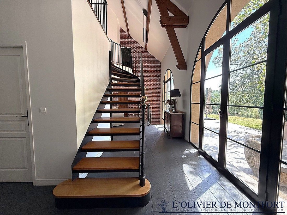 House in Montfort-l'Amaury, Ile-de-France, France 3 - 18363447