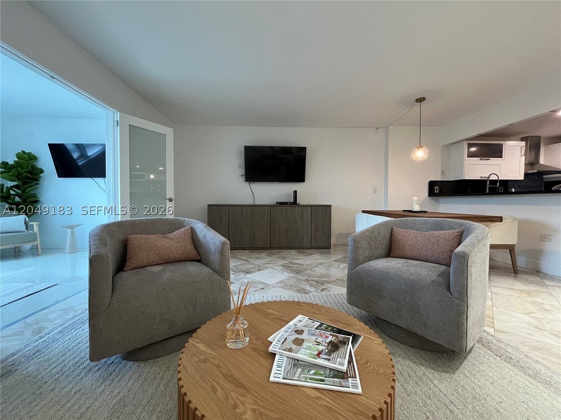 Condo in Miami Beach, Florida, United States 4 - 18362603