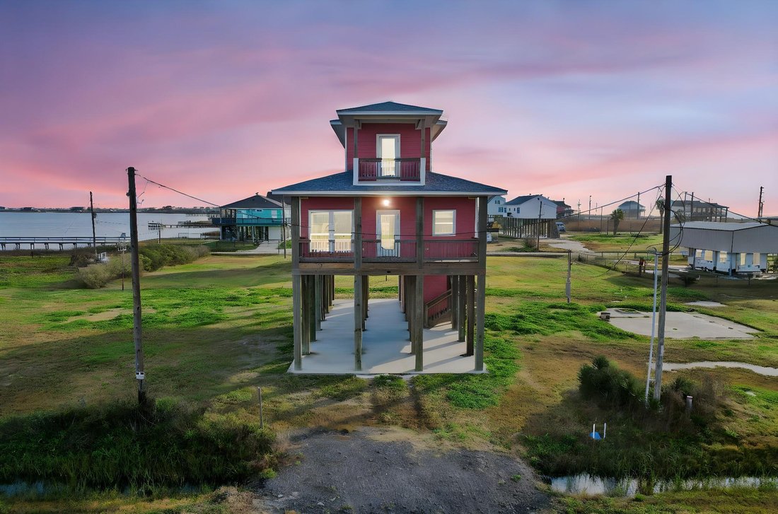 House in Bolivar Peninsula, Texas, United States 2 - 18366689
