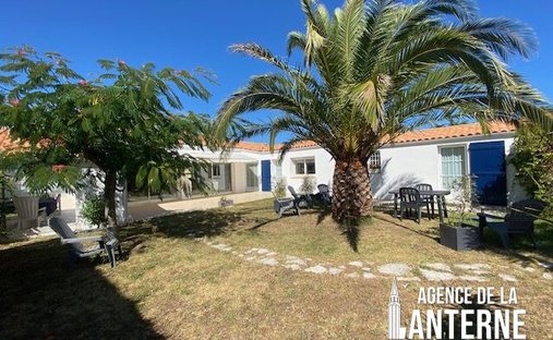 House in Saint-Pierre-d'Oléron, Nouvelle-Aquitaine, France 1