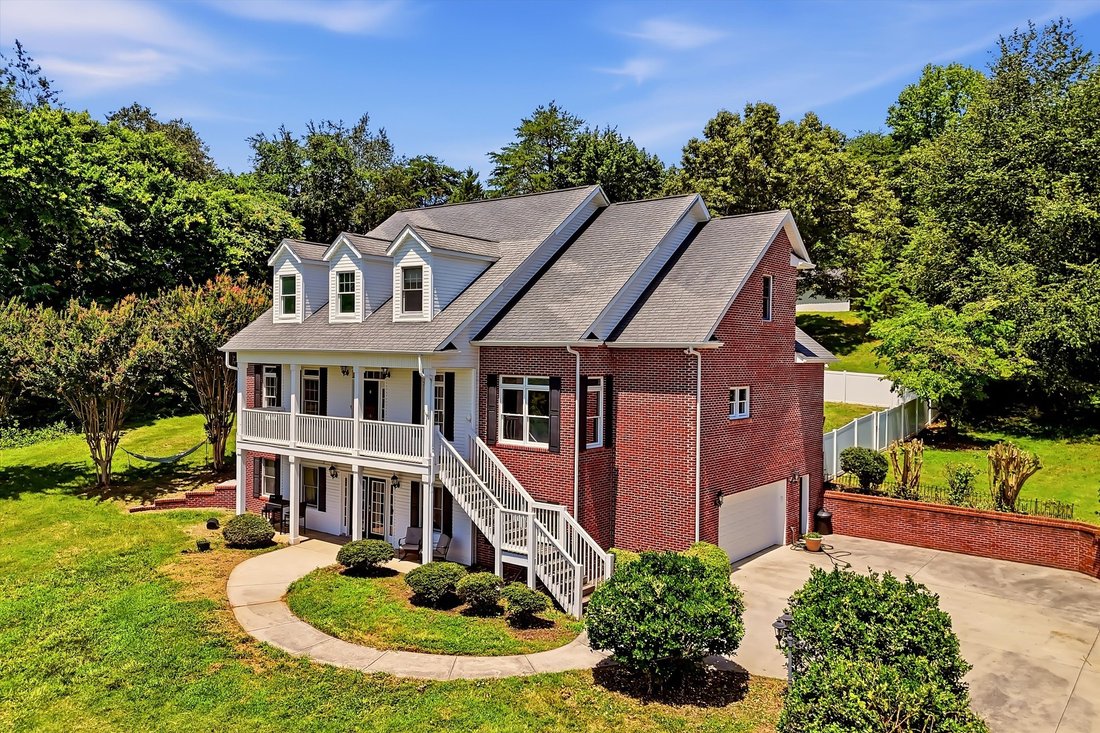 House in Knoxville, Tennessee, United States 4 - 18364069