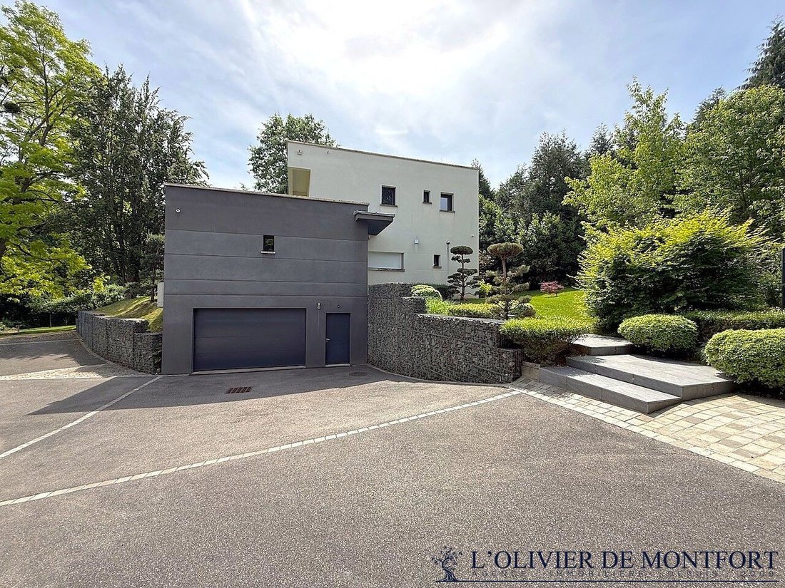 Casa en Montfort-l'Amaury, Isla de Francia, Francia 4 - 18363437