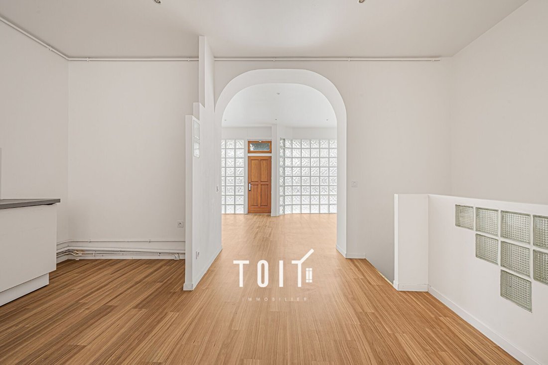 Apartment in Odéon, Paris 6e Arrondissement, Paris 1 - 18363526