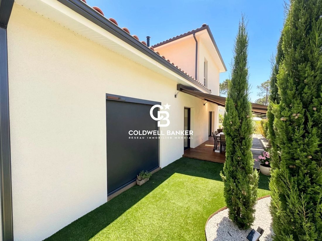 Villa in Nord Est, Andernos-les-Bains, France 5 - 18363667