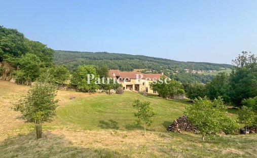 House in Vergisson, Bourgogne – Franche-Comté, France 1