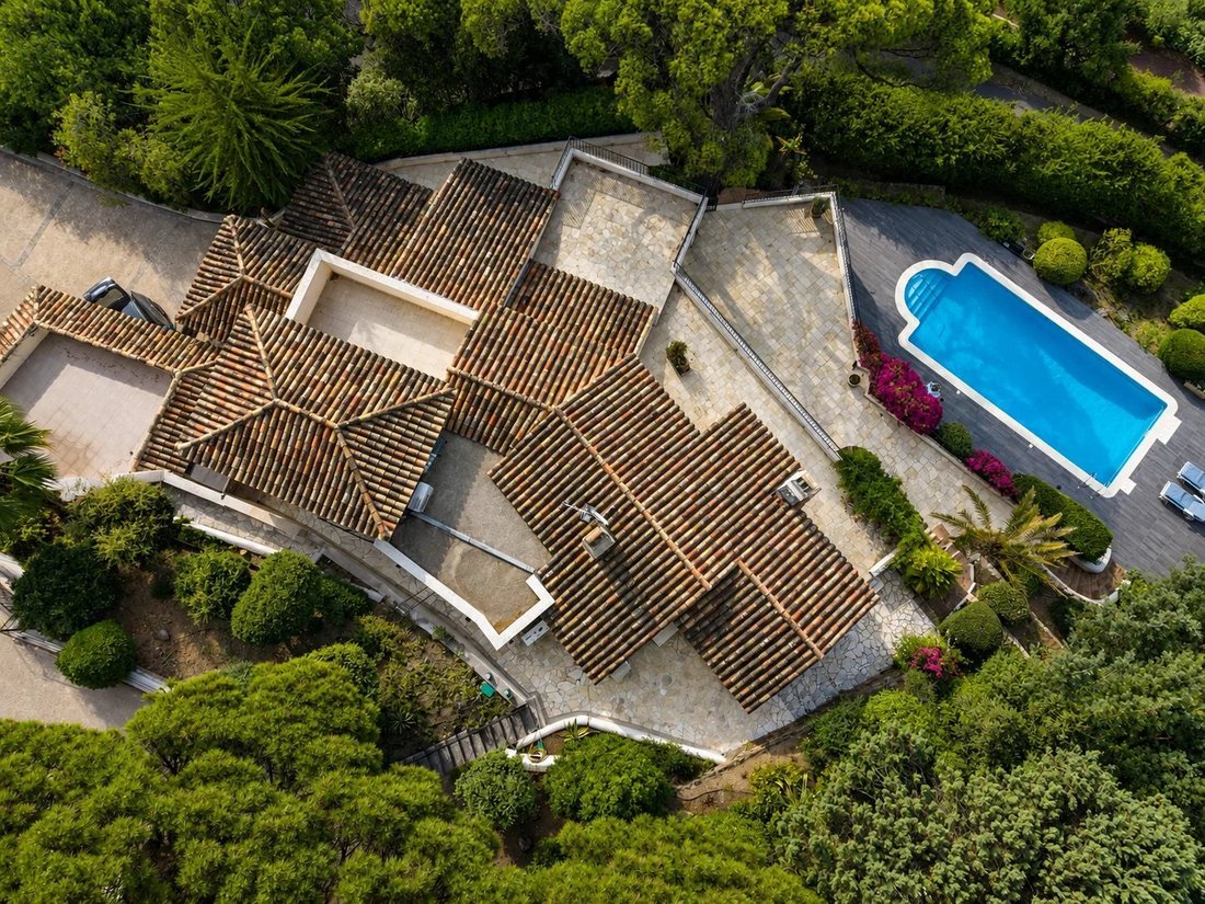 Villa in Nartelle-Noyer-Bellevue-bd des Sardinaux, Sainte-Maxime, France 3 - 18363932