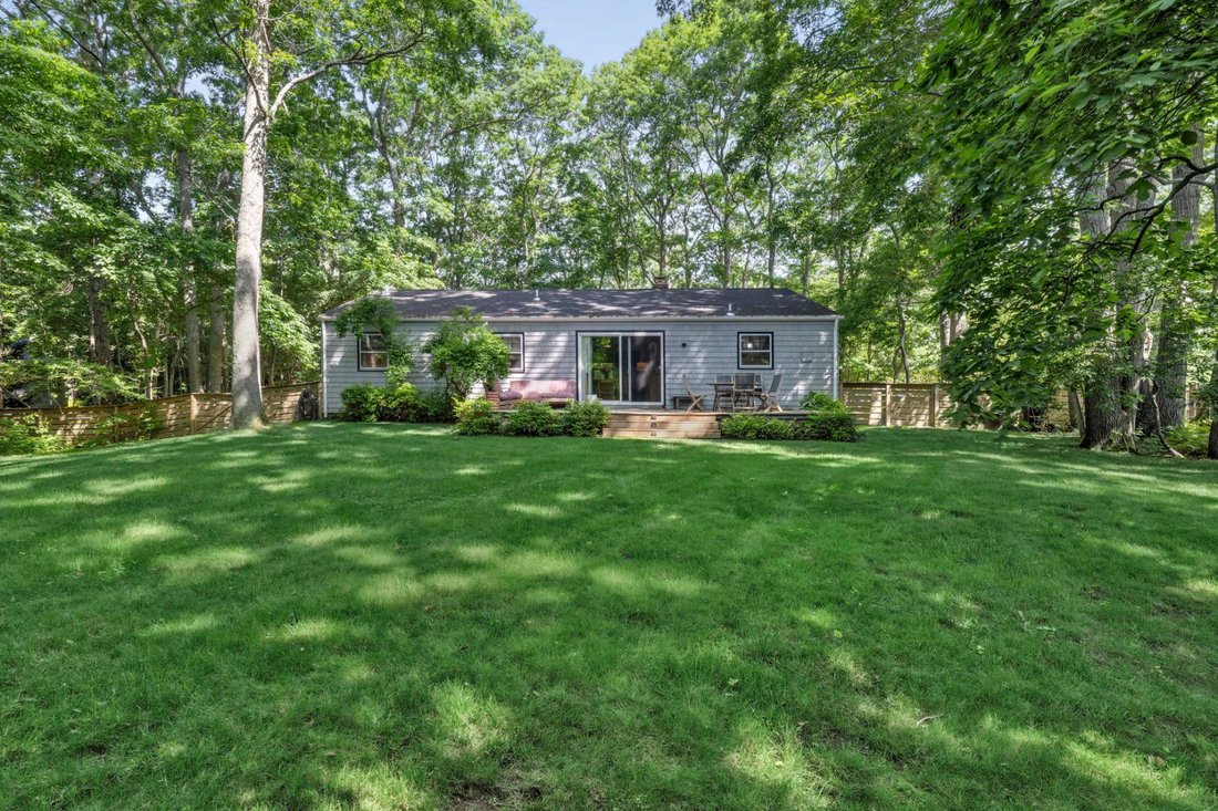 Farm Ranch in East Hampton, New York, United States 1 - 18361869