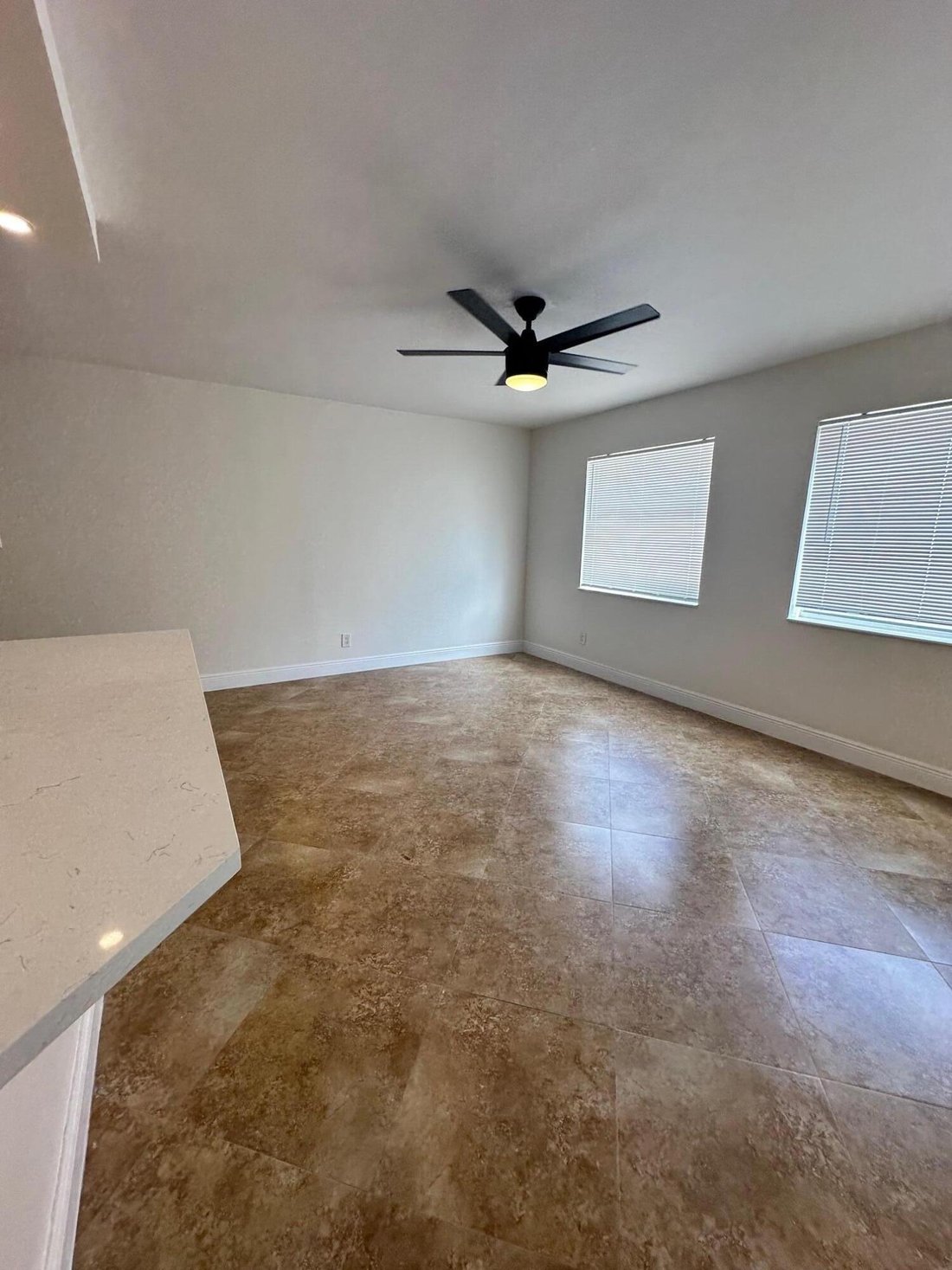 Condo in Fort Lauderdale, Florida, United States 5 - 18367002