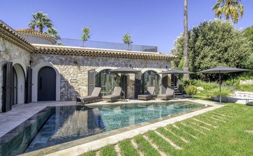 Villa in Juan les Pins-Gallice, Antibes, France 1