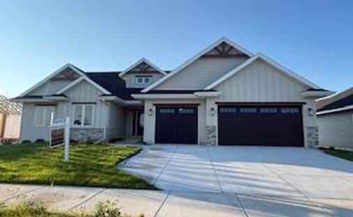 House in Lake Wisconsin, Wisconsin, United States 1