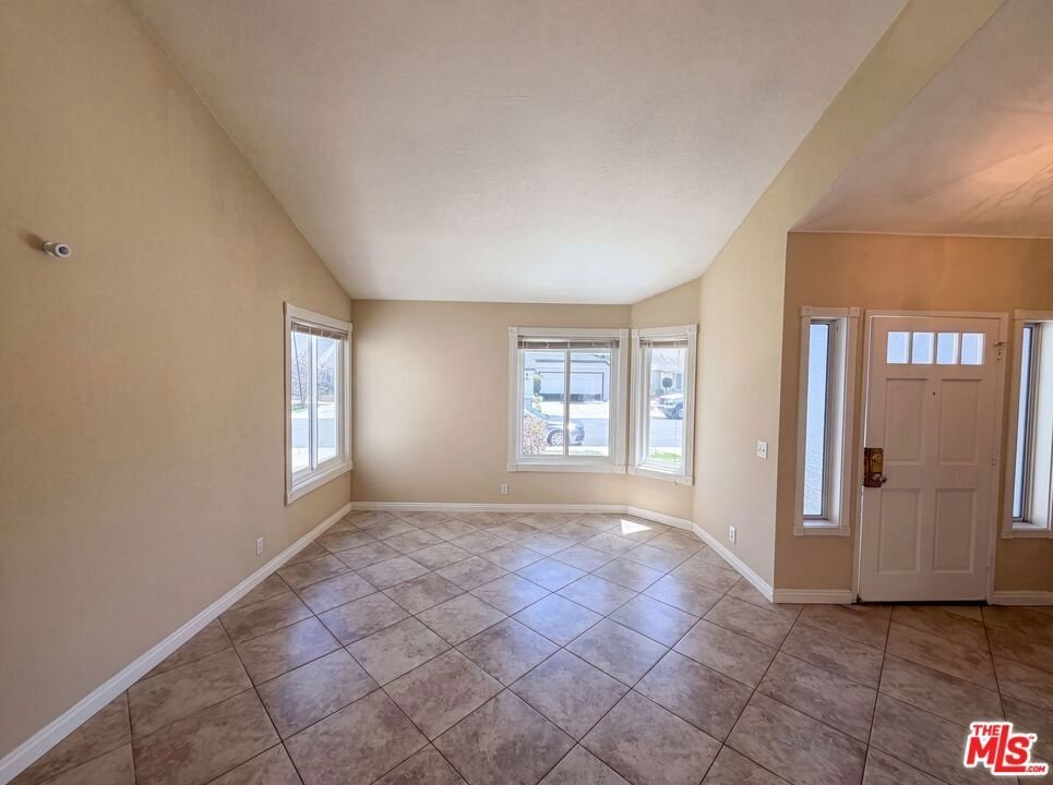 House in Mission Viejo, California, United States 3 - 18364922