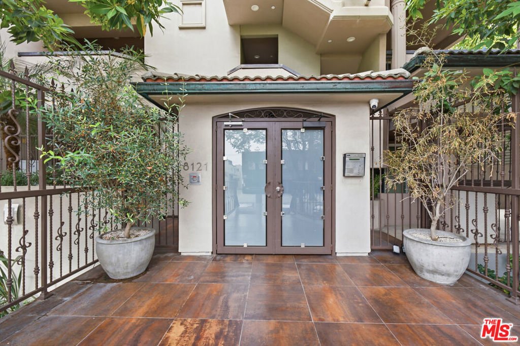 Condo in Los Angeles, California, United States 4 - 18364927