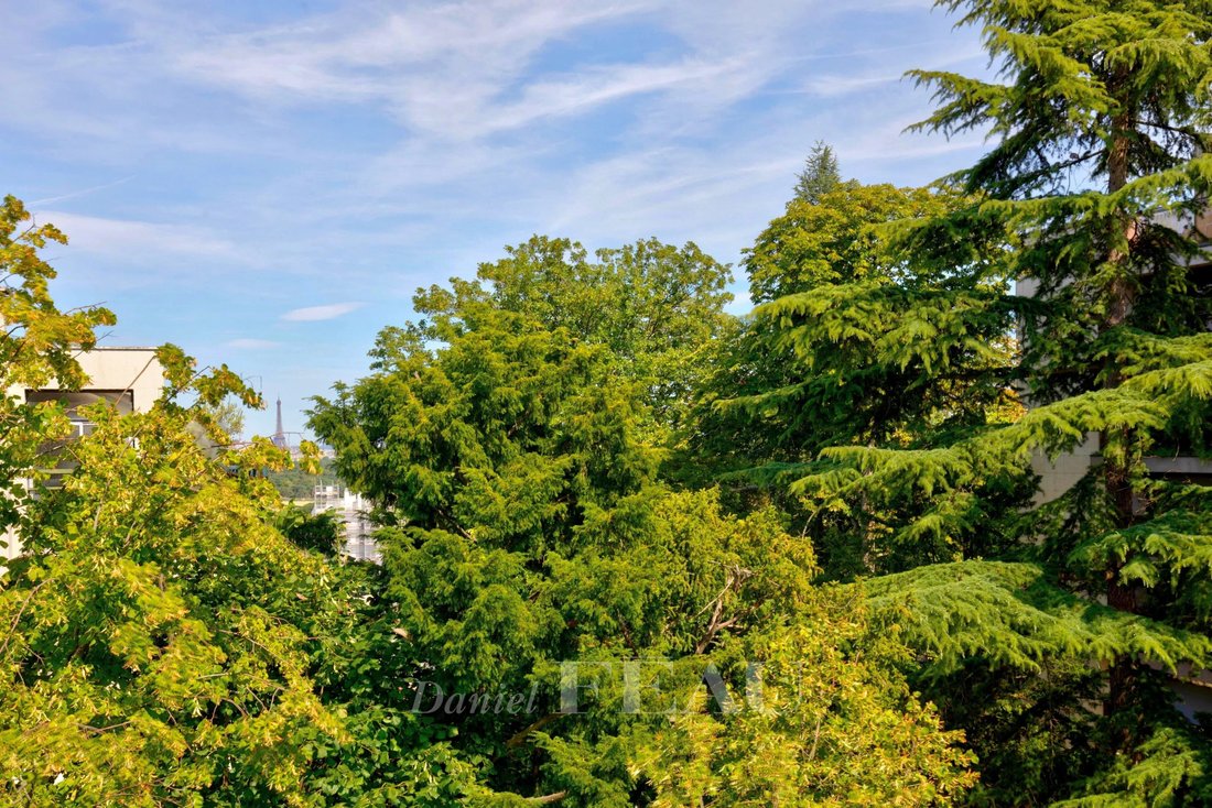 Apartment in Saint-Cloud, Ile-de-France, France 5 - 18364150