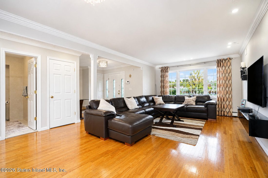 House in New York, New York, United States 5 - 18365222