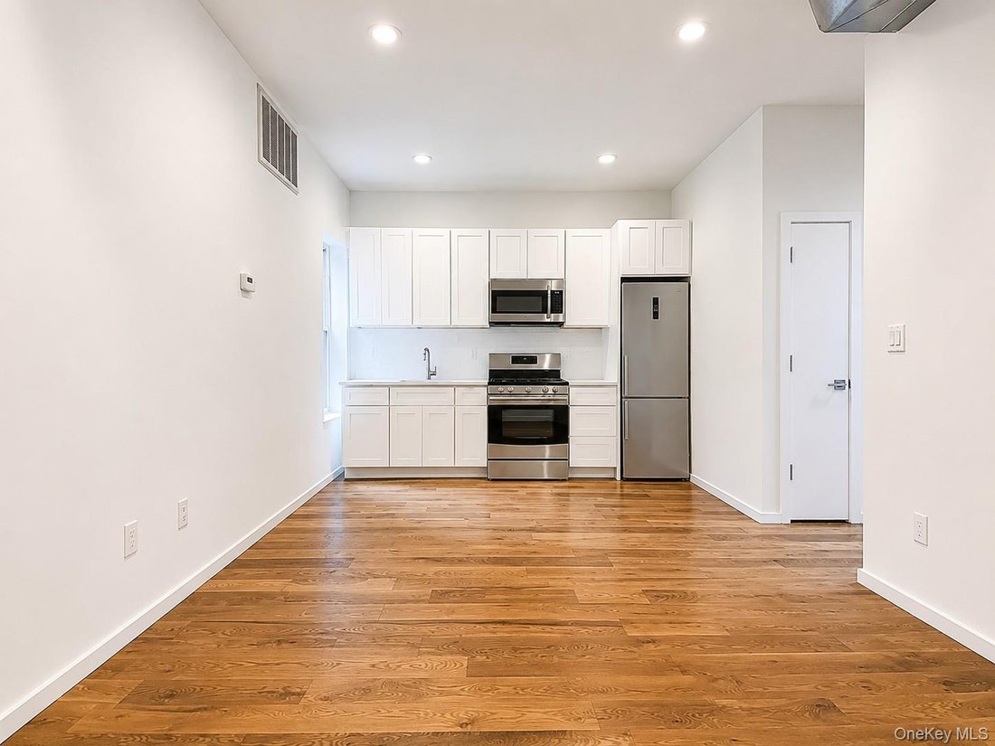House in New York, New York, United States 3 - 18365280