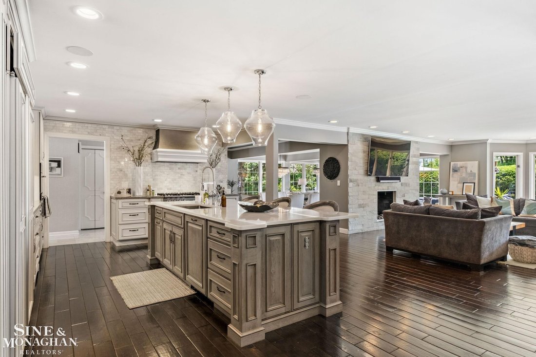House in Grosse Pointe Shores, Michigan, United States 3 - 18362839