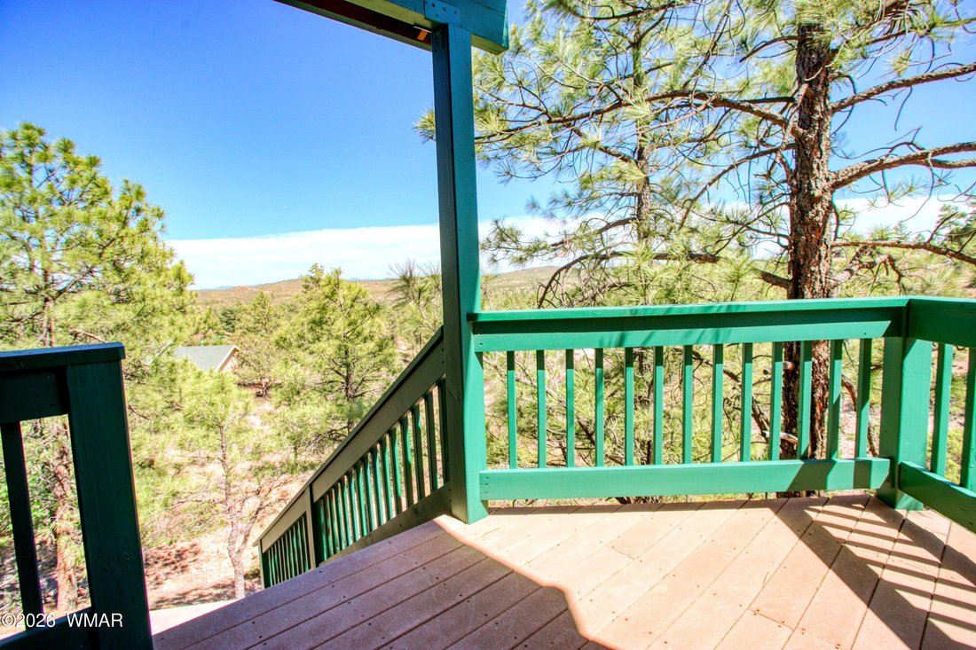 Show Low, Arizona, United States 4 - 17981496