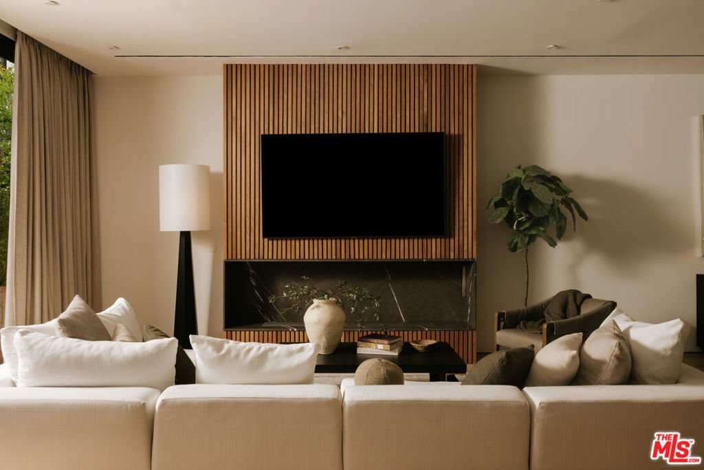 House in West Hollywood, California, United States 5 - 18364932